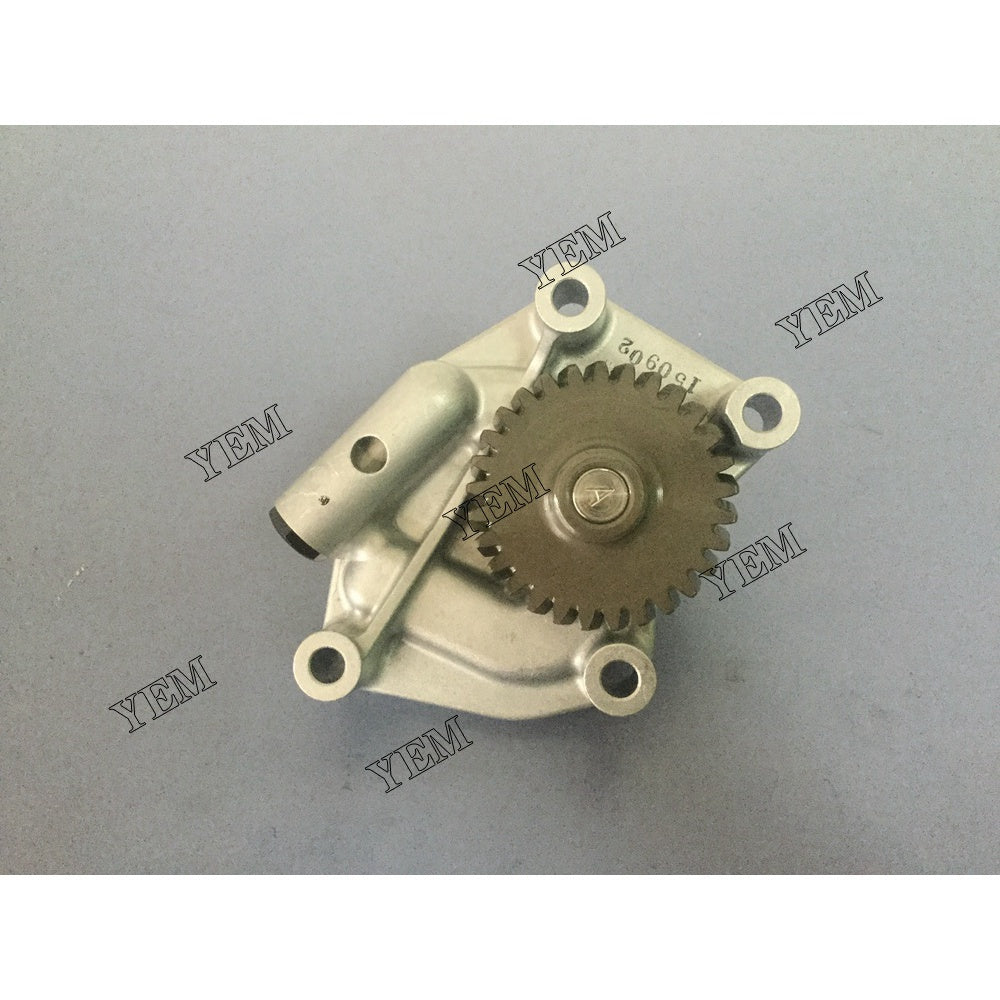 S4D106 4TNV106 4TNE106 OIL PUMP 123900-32001 FOR YANMAR DIESEL ENGINE PARTS For Yanmar