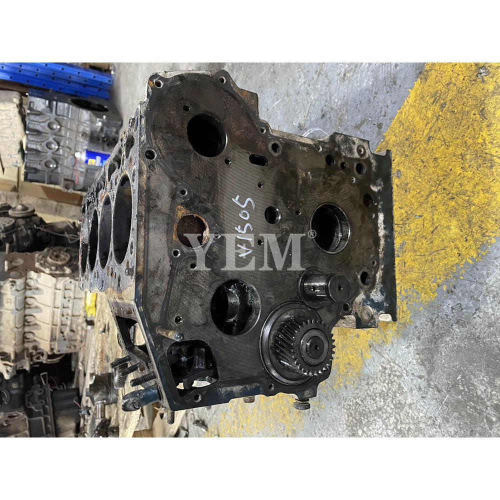 CYLINDER BLOCK FOR KUBOTA V1505 DIESEL ENGINE For Kubota