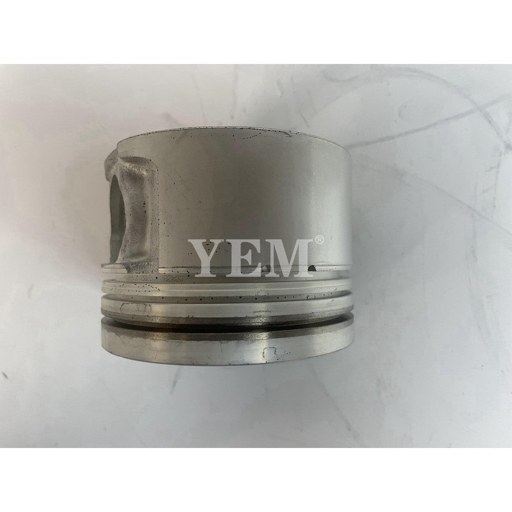 PISTON FOR NISSAN QD32 DIESEL ENGINE For Nissan