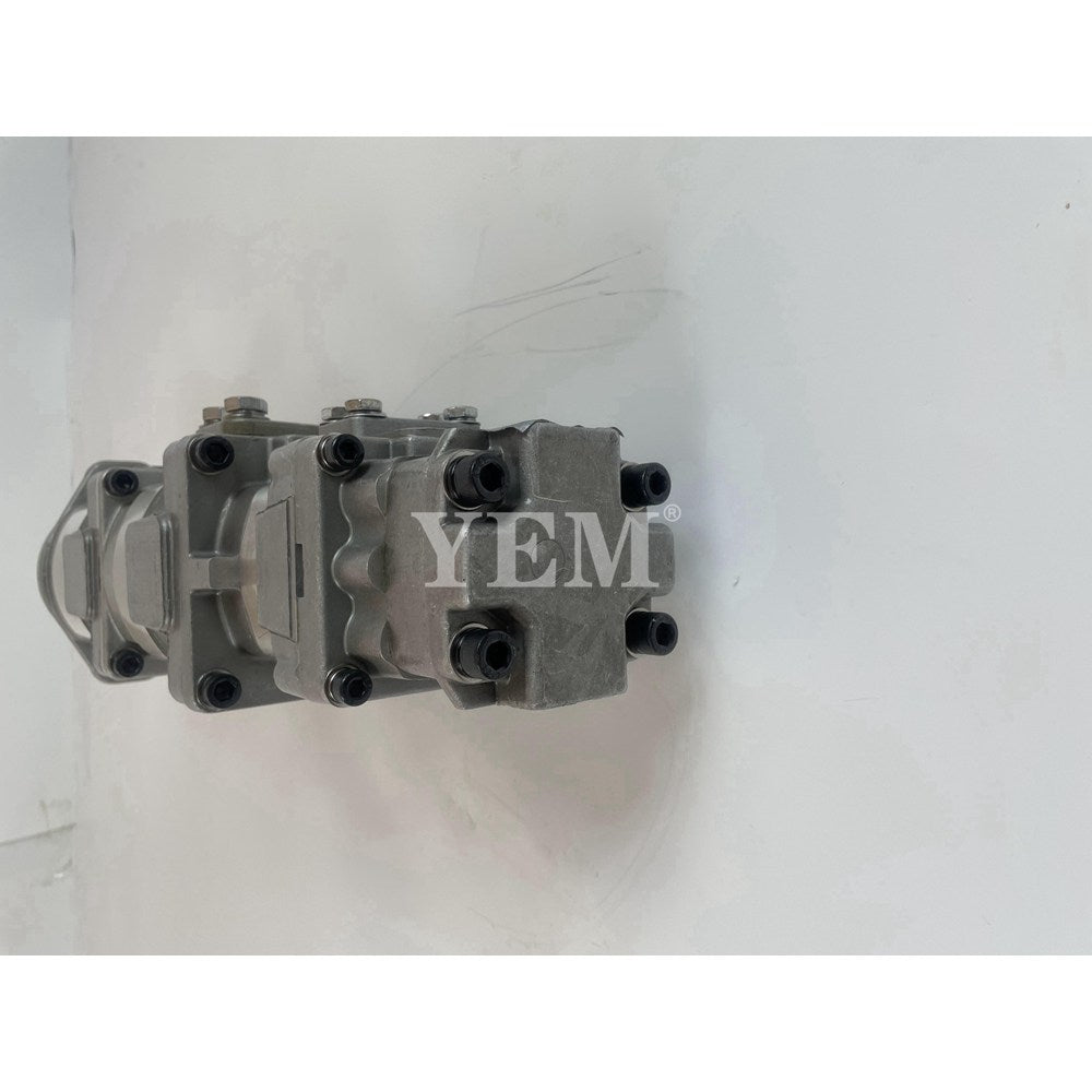 KOMATSU WA200-5 HYDRAULIC PUMP 705-56-26081