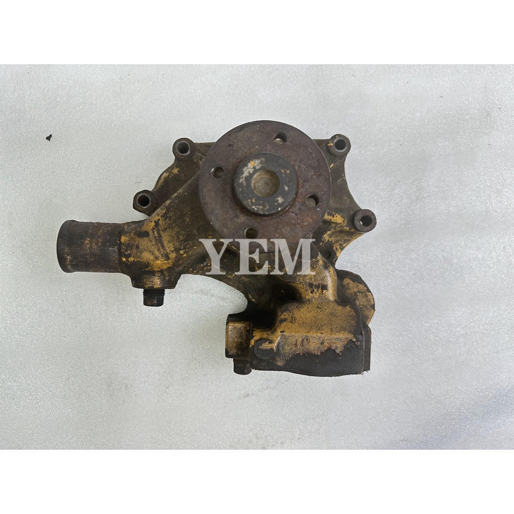 Quality Parts 3D95S Water Pump For Komatsu 6204-61-1102 Engine