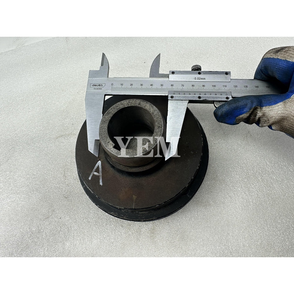 Engine Crankshaft Pulley For Yanmar 4TNV94 A Excavator Parts Engine