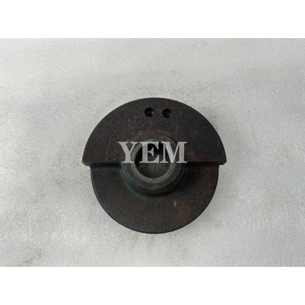 Engine Crankshaft Pulley For Kubota D1703 B Excavator Parts Engine