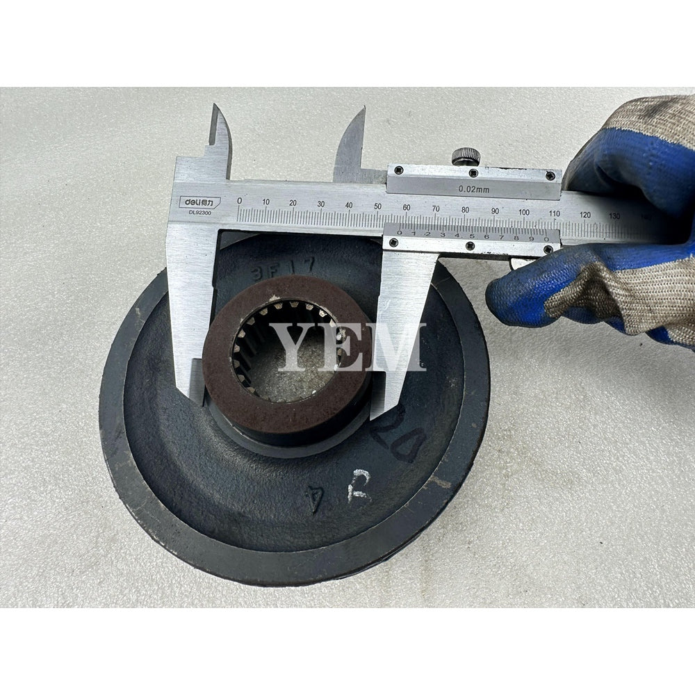 Engine Crankshaft Pulley For Kubota V2607 Excavator Parts Engine