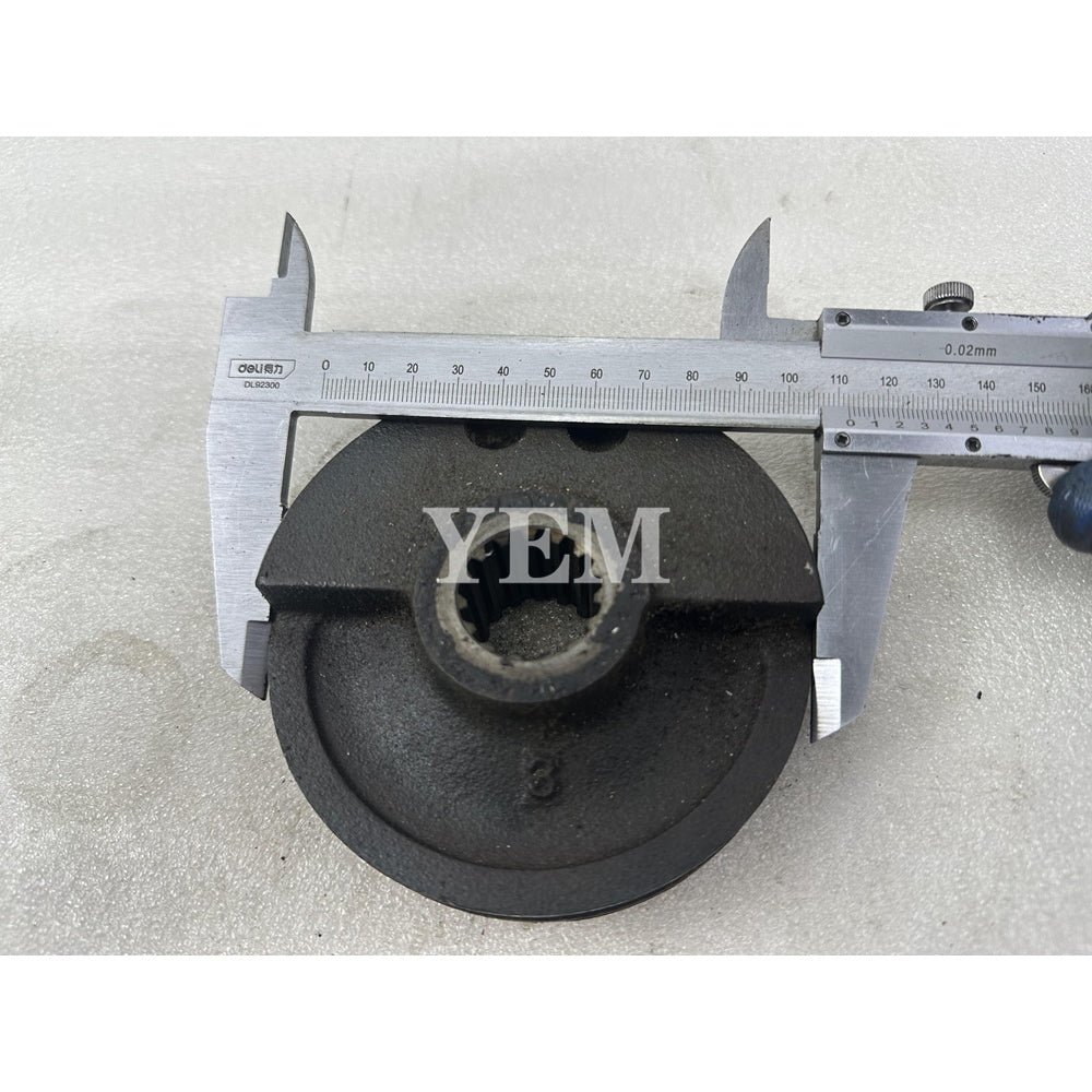 D905 Crankshaft Pulley For Kubota Excavator Parts Engine