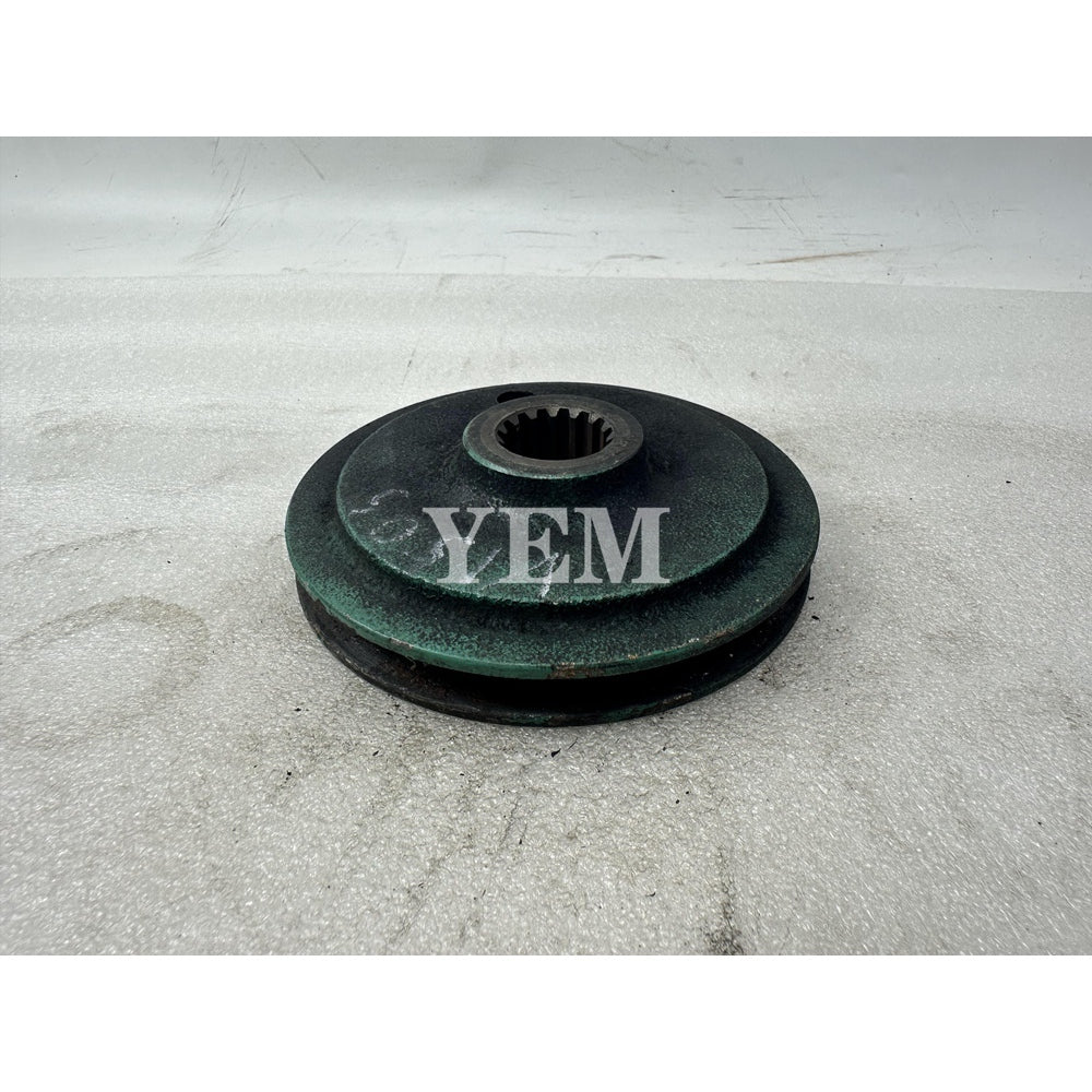 V1505 D Crankshaft Pulley For Kubota Excavator Parts Engine