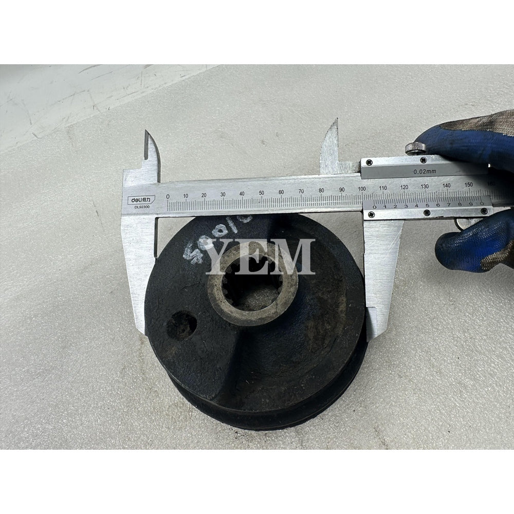 D1005 Crankshaft Pulley For Kubota Excavator Parts Engine