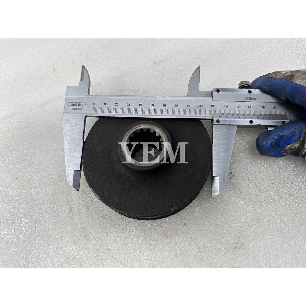 V1305 Crankshaft Pulley For Kubota Excavator Parts Engine