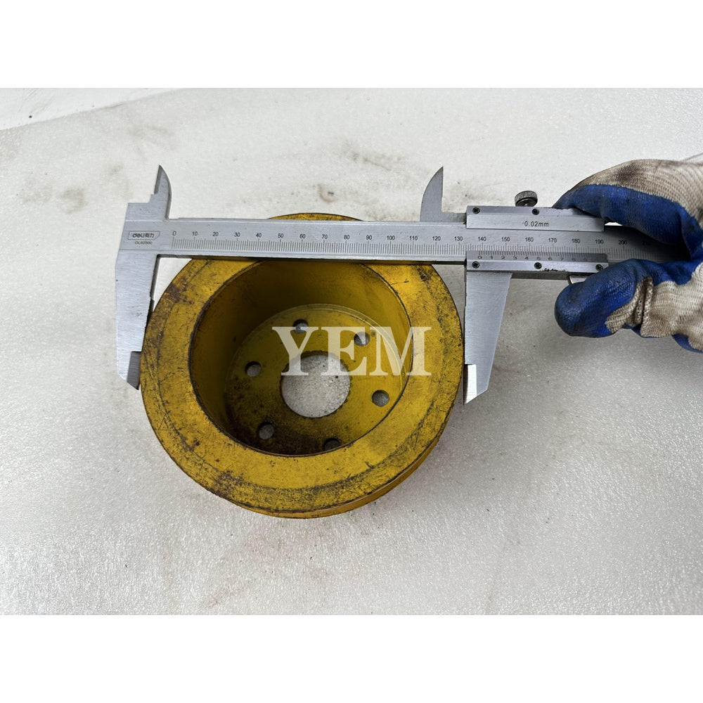 For Komatsu 4D95 Fan Pulley Diesel Engine