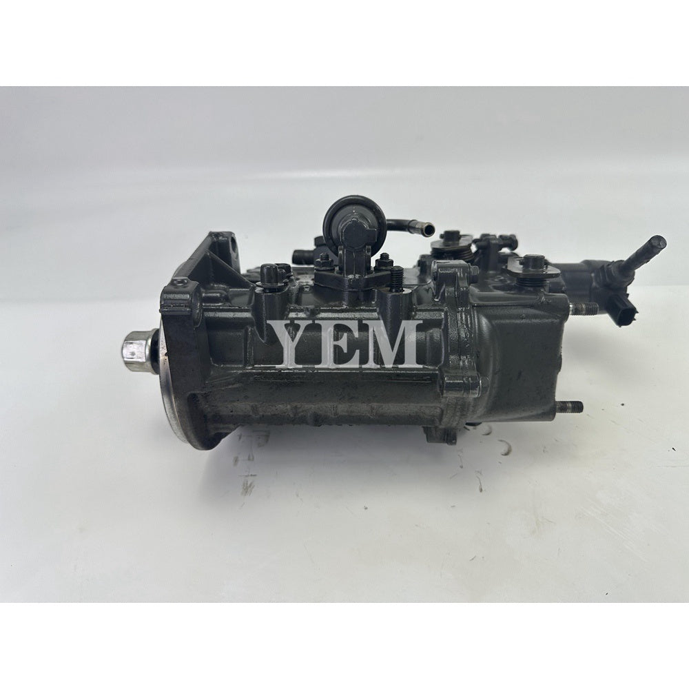 1G768-20104 Fuel Injection Pump Assy For Kubota V3307 Diesel Engine