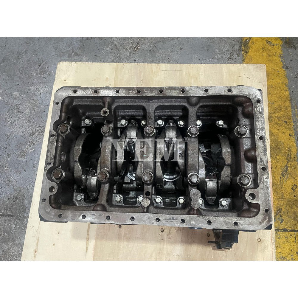 durable Cylinder Block Assembly For Kubota V2607 Engine Parts