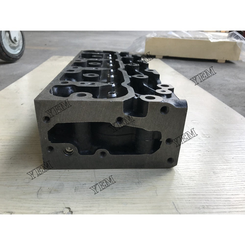 durable cylinder head For Mitsubishi 4JG1 Engine Parts For Mitsubishi