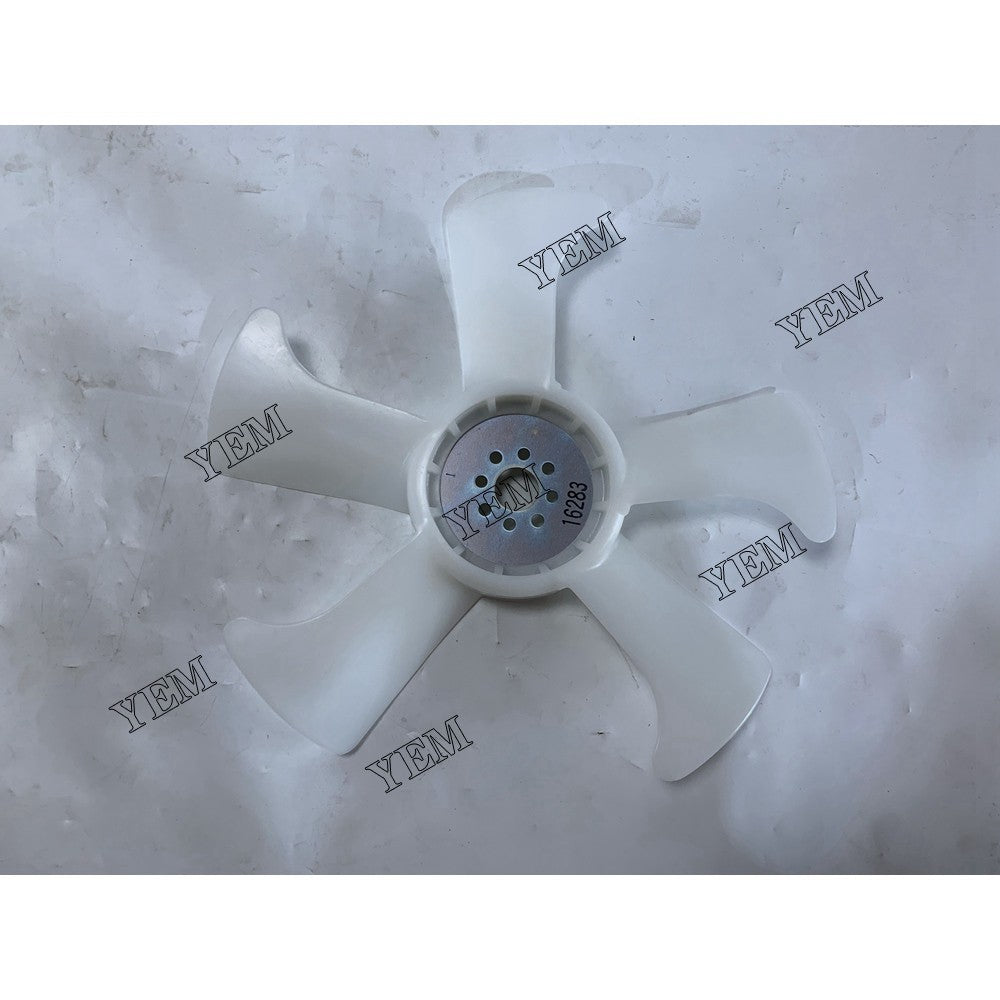 oem D1105-T/D1305/D1103 16283-74110 Fan Blade Kubota D1105-T/D1305/D1103 Engine