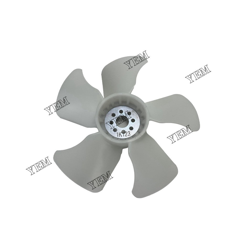 oem V3800/Z602 1K123-74110 Fan Blade Kubota V3800/Z602 Engine