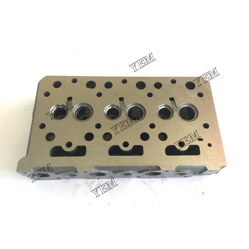 durable cylinder head For Kubota L2000 Engine Parts For Kubota