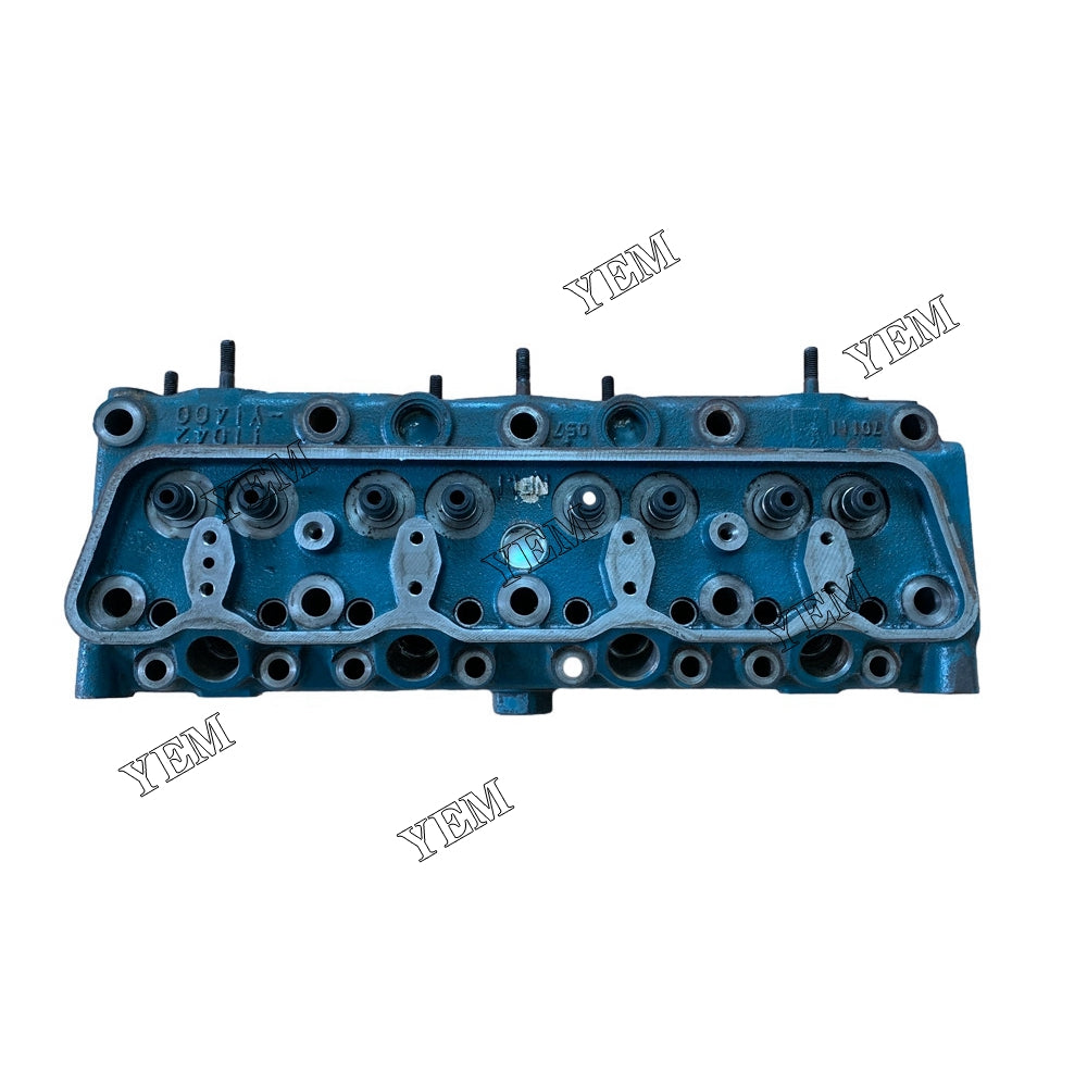 durable cylinder head For Nissan SD22 Engine Parts