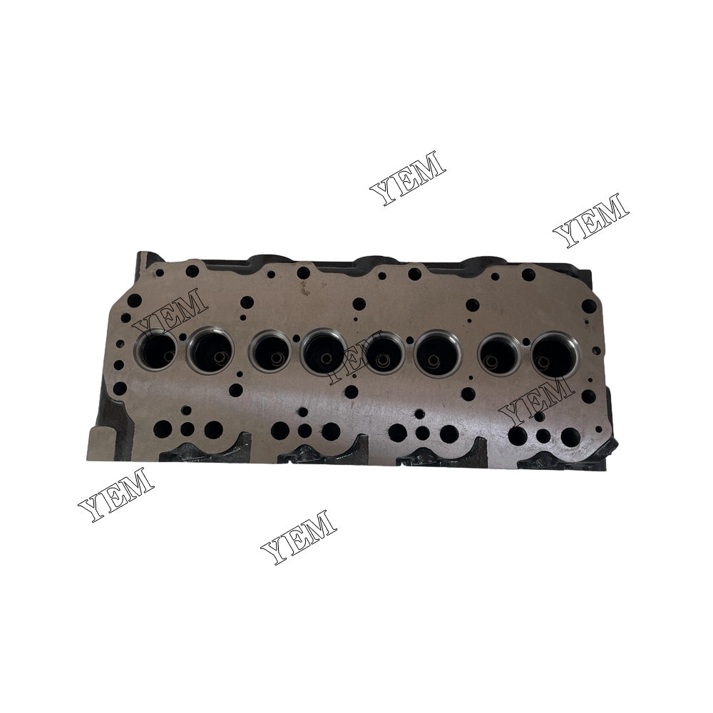 durable cylinder head For Nissan BD30 Engine Parts