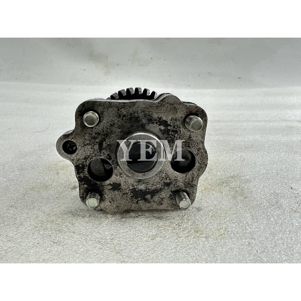 Z600 Oil Pump 33T For Kubota Excavator Parts For Kubota