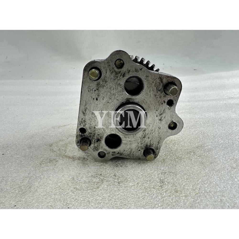 Z851 Oil Pump 45T For Kubota Excavator Parts For Kubota