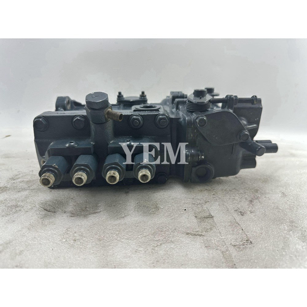 Used Fuel Injection Pump For Kubota V3800 Excavator Engine Parts For Kubota