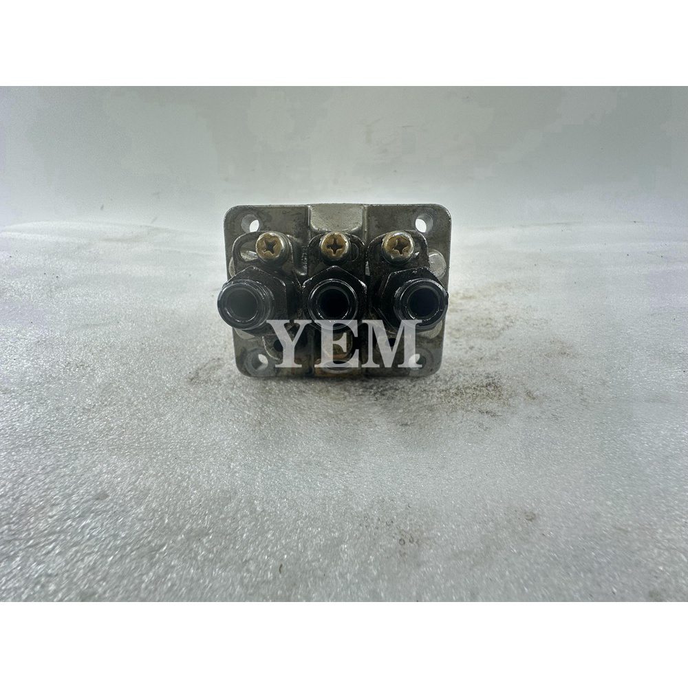 Used Fuel Injection Pump For Shibaura S773L Engine Parts ST318 ST321 ST324 Tractor For Shibaura