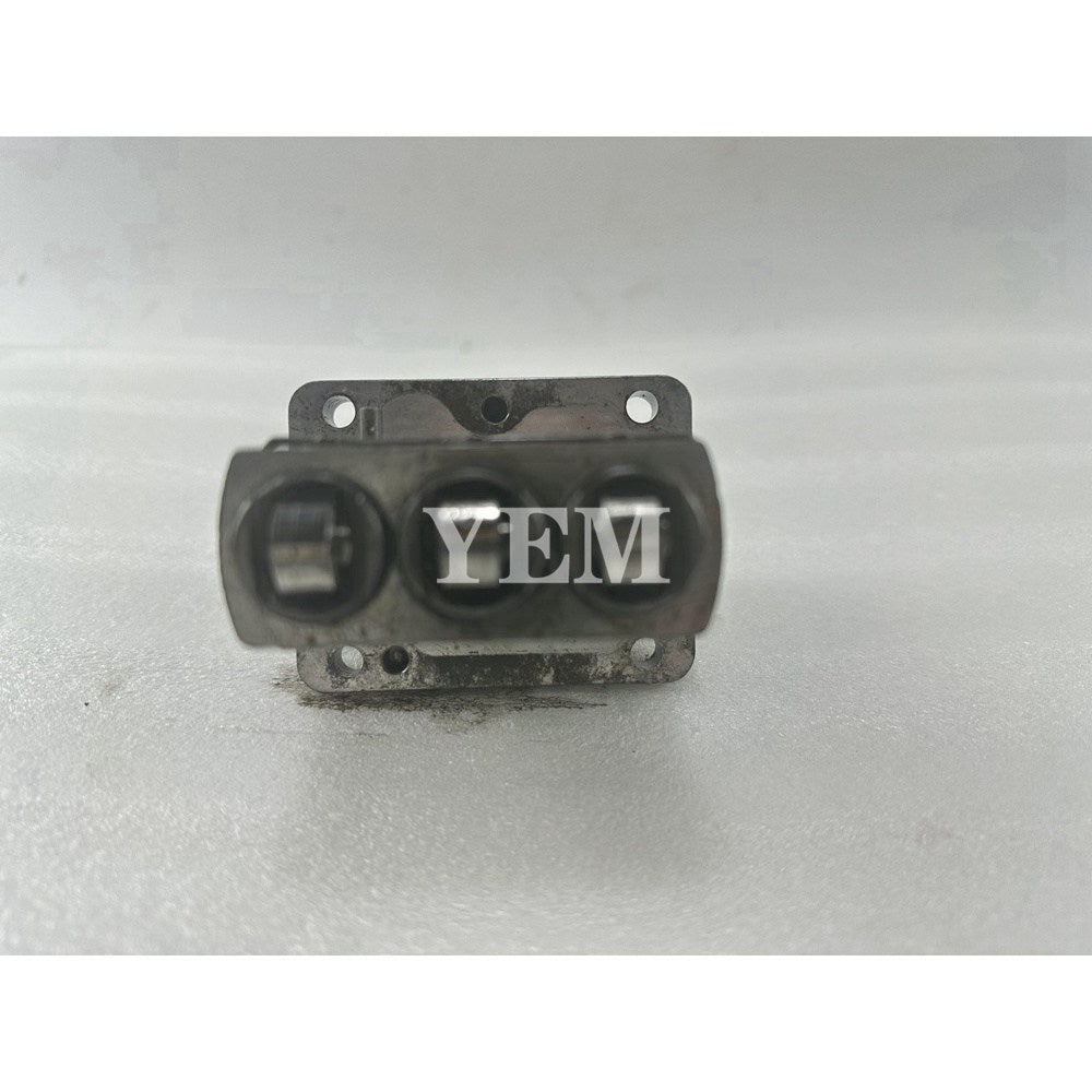 Used Fuel Injection Pump 17529-5101 For Kubota D722 Excavator Engine Parts For Kubota