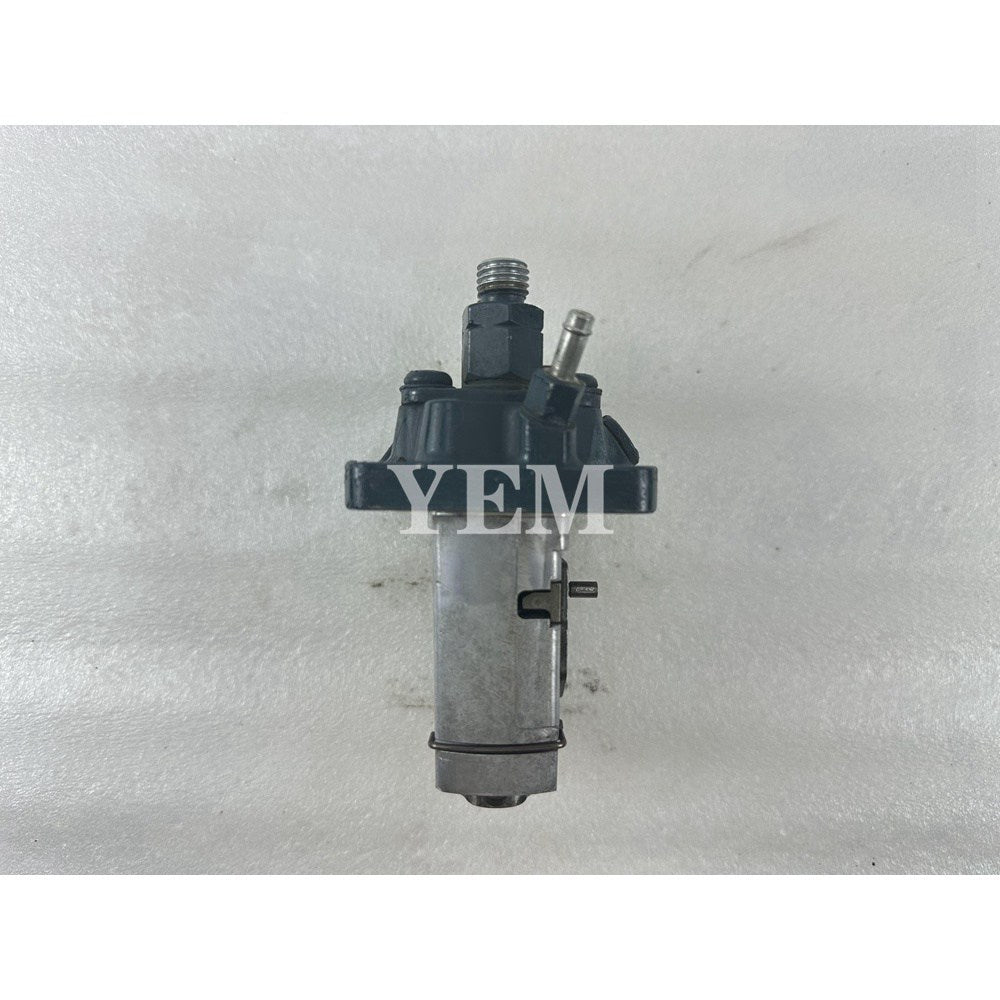 Used Fuel Injection Pump 16006-5101 For Kubota D722 Excavator Engine Parts For Kubota