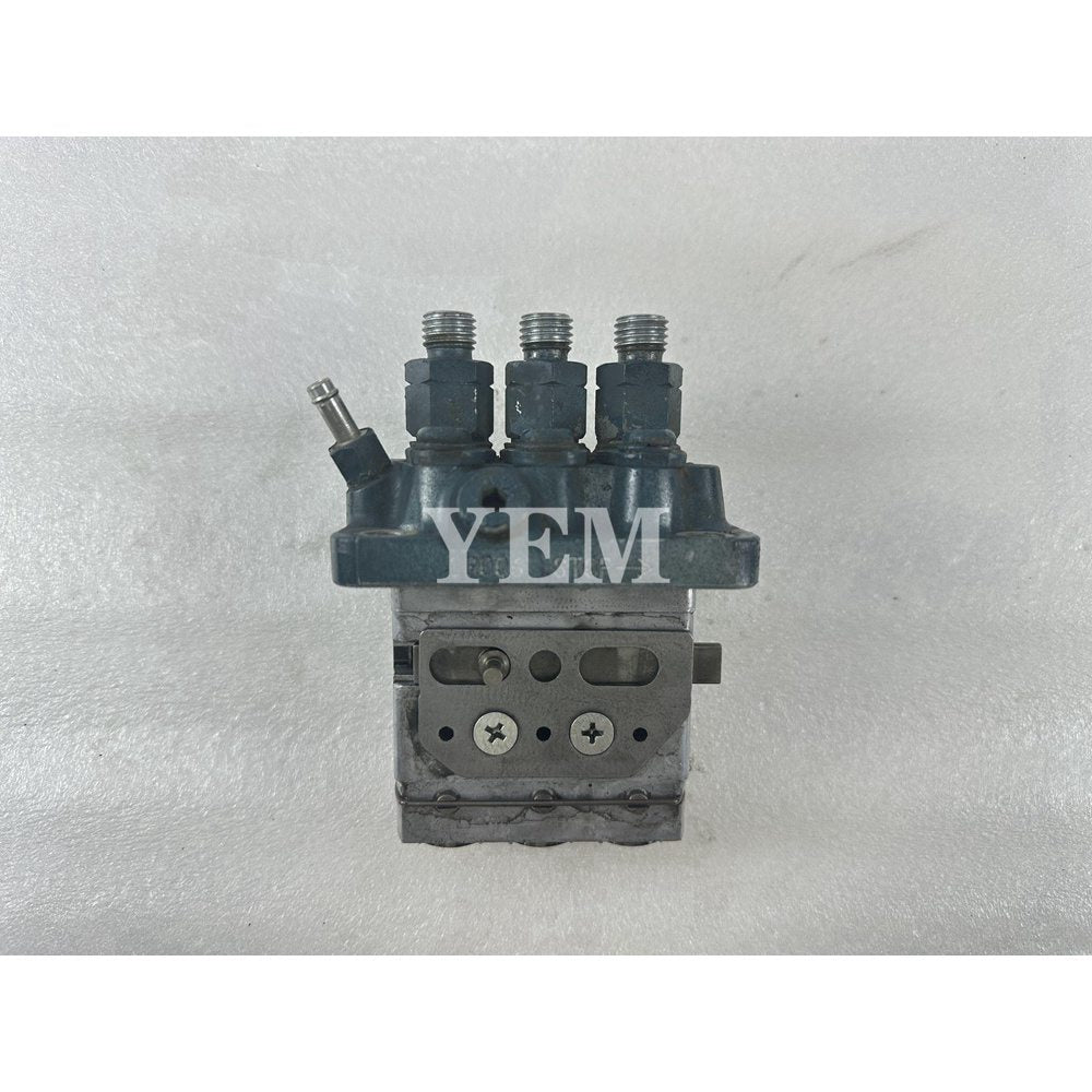 Used Fuel Injection Pump 16006-5101 For Kubota D722 Excavator Engine Parts For Kubota