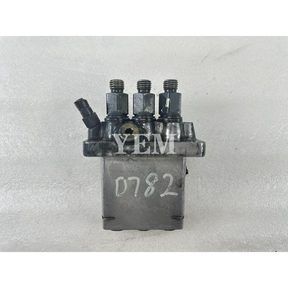 Used Fuel Injection Pump 16030-5101 For Kubota D1105 Excavator Engine Parts For Kubota