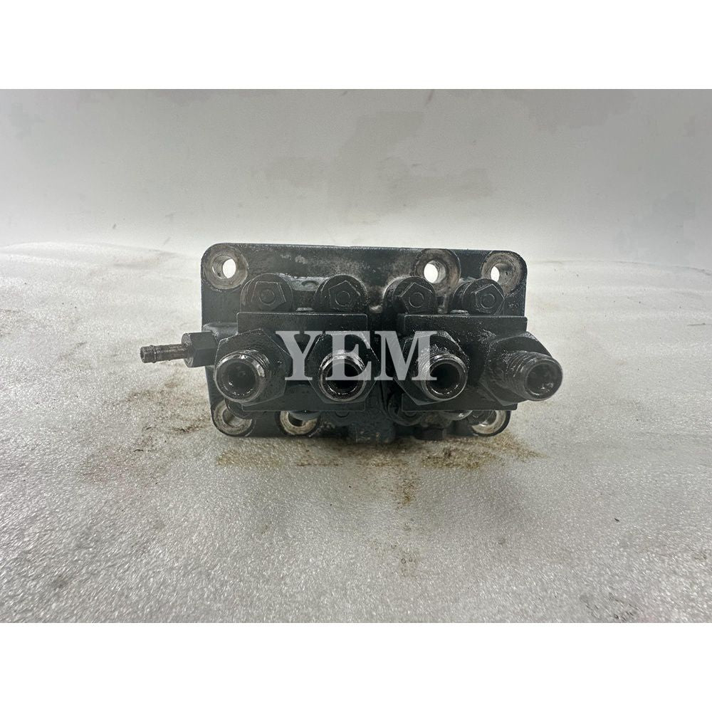 Used Fuel Injection Pump 1A093-51011 For Kubota V2403-DI Excavator Engine Parts For Kubota