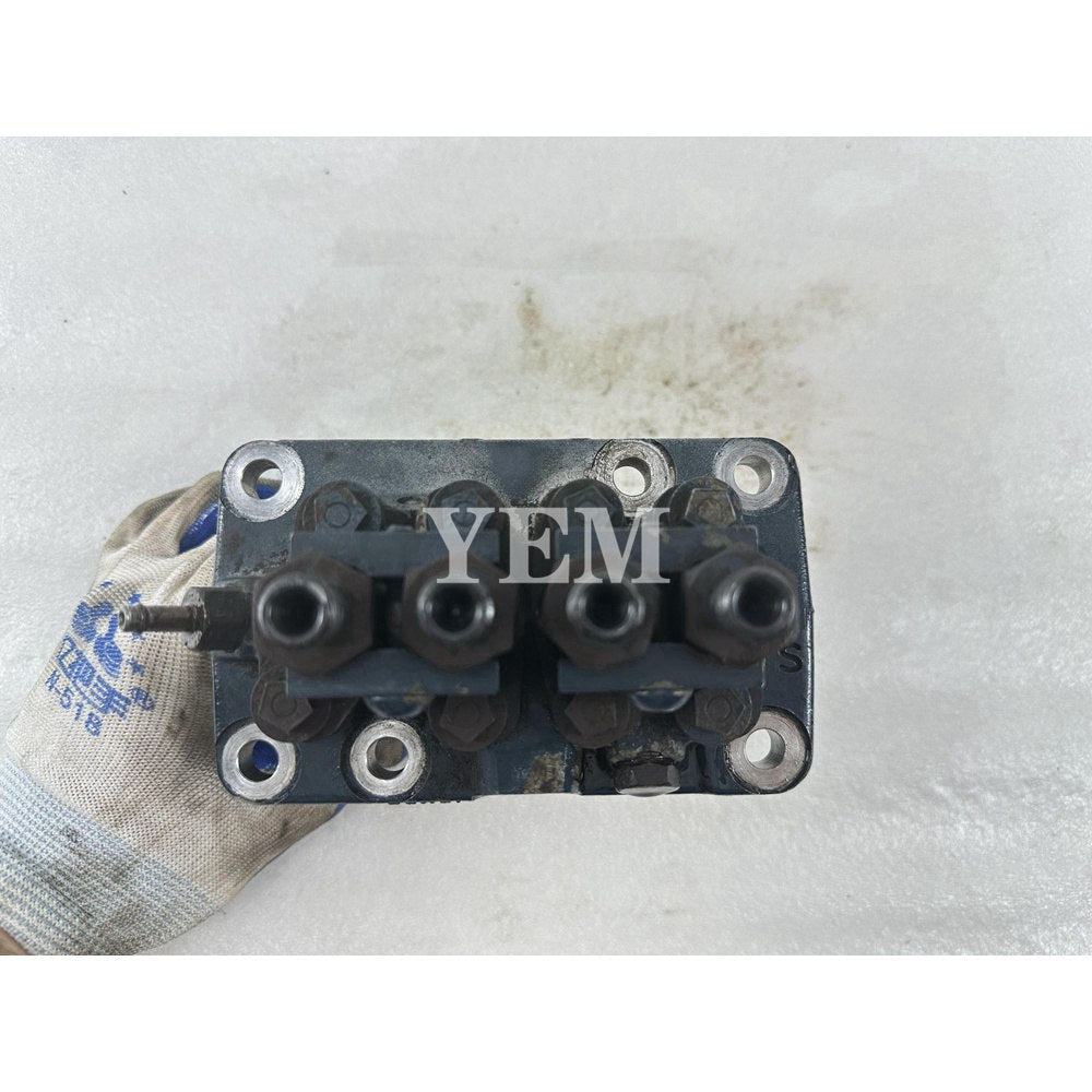 Used Fuel Injection Pump 1G821-51012 For Kubota V2403-DI Excavator Engine Parts For Kubota