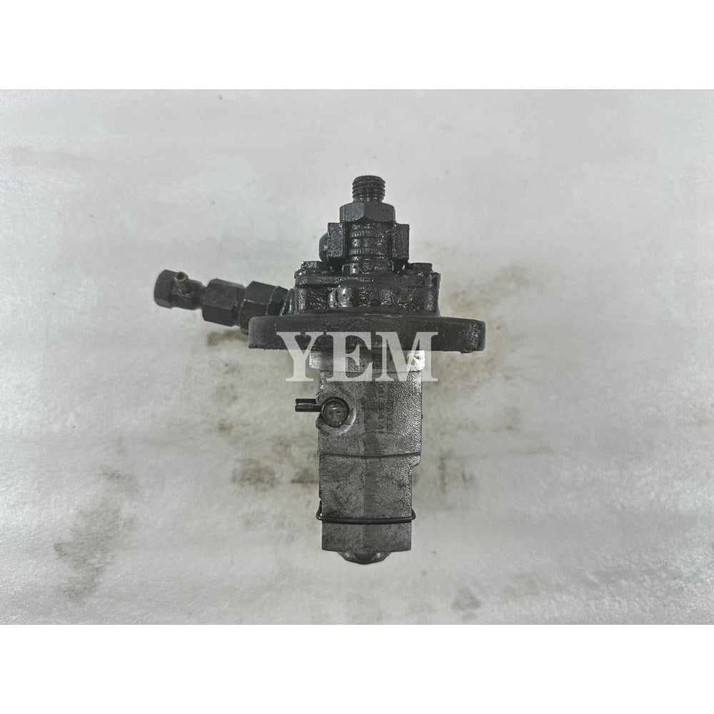 Used Fuel Injection Pump For Kubota V2003-DI Engine Parts Excavator KX121-3 KX161 For Kubota