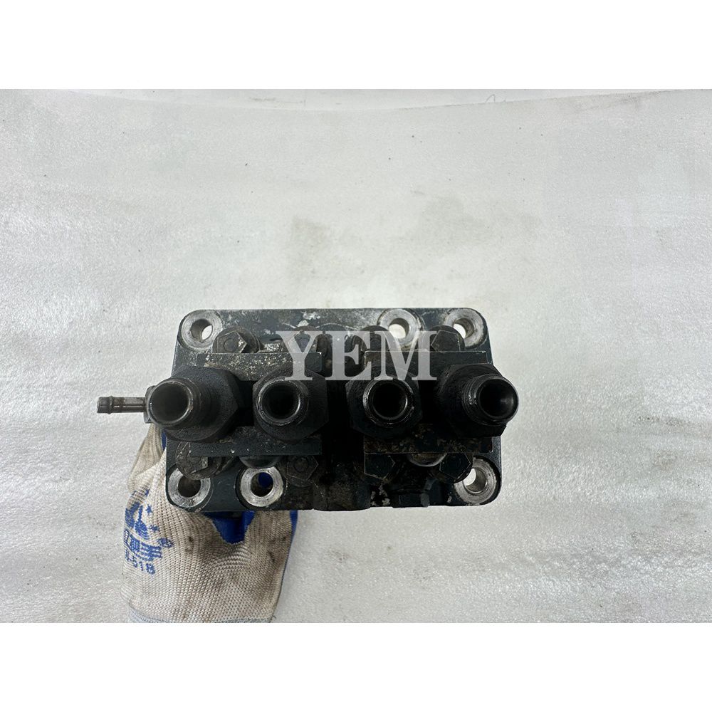 Used Fuel Injection Pump 1A071-51011 For Kubota V2203-DI Engine Parts For Kubota