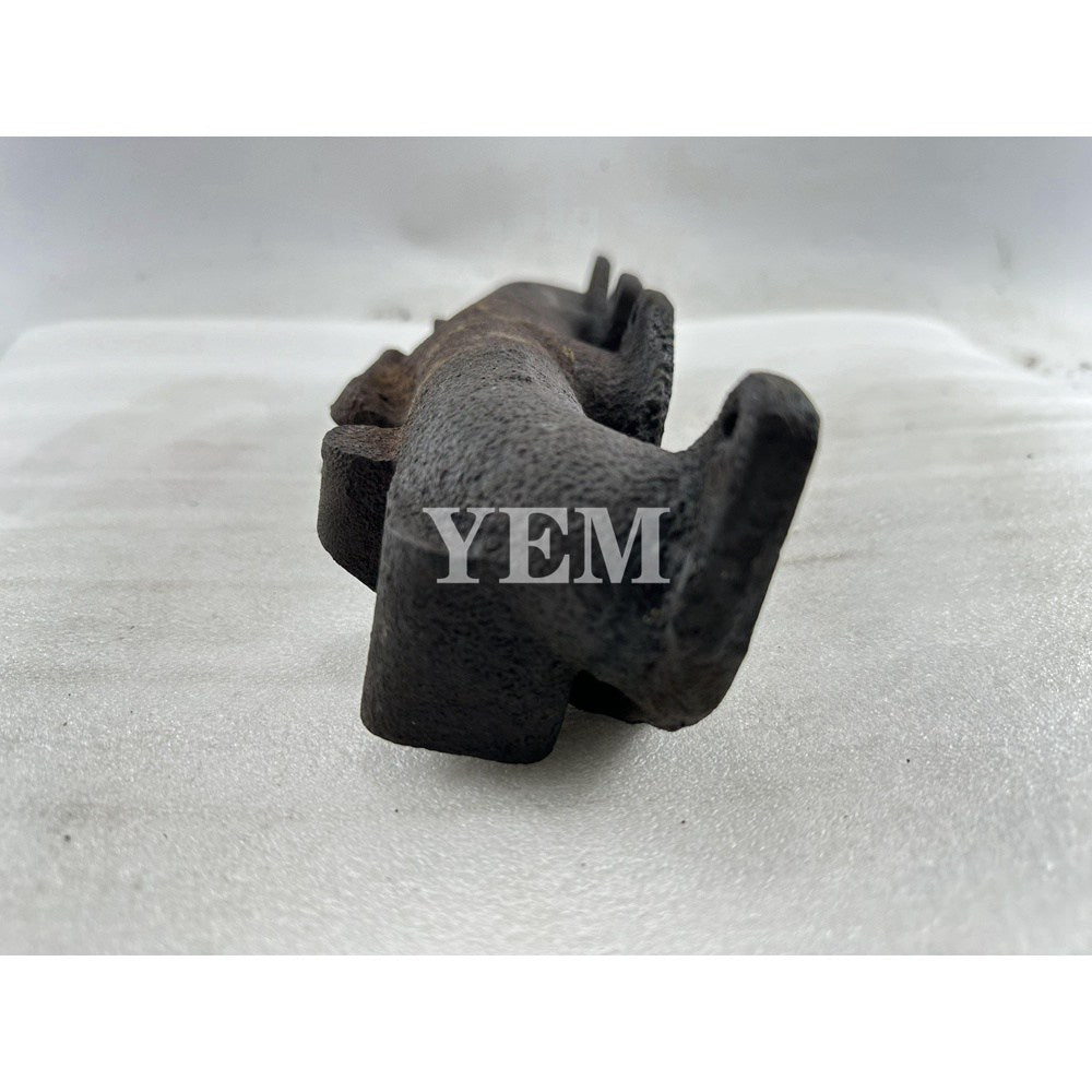 Used Exhaust Manifold 1G777-12310 For Kubota V3307 Engine Hyundai 25D-9 diesel forklift For Kubota