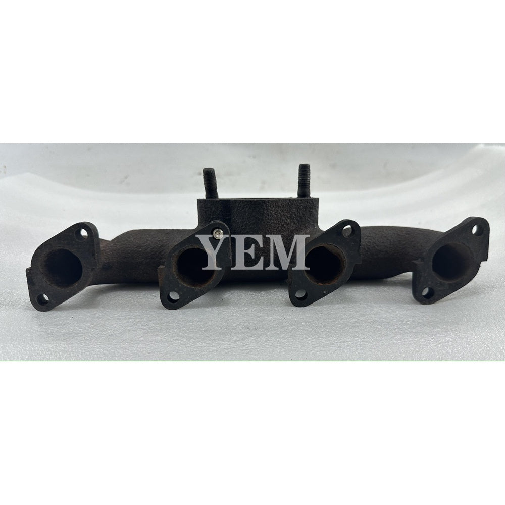 Used Exhaust Manifold 16695-12310 For Kubota V1505 Engine Neuson 2800 RDV excavator For Kubota