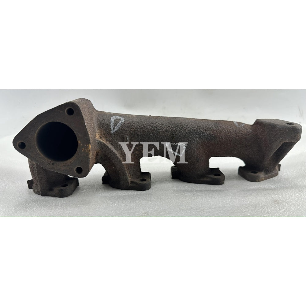 Used Exhaust Manifold For Kubota V2203 Engine L4200 GL-400 T450 KL415 T430 B300B B300 S175 S130 1300D skid steer loader For Kubota