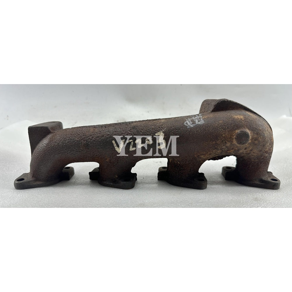 Used Exhaust Manifold For Kubota V2203 Engine L4200 GL-400 T450 KL415 T430 B300B B300 S175 S130 1300D skid steer loader For Kubota