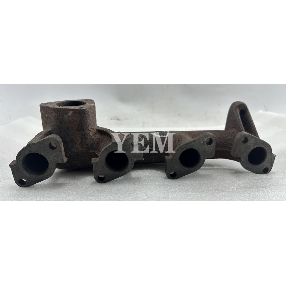 Used Exhaust Manifold For Kubota V2203 Engine L4200 GL-400 T450 KL415 T430 B300B B300 S175 S130 1300D skid steer loader For Kubota