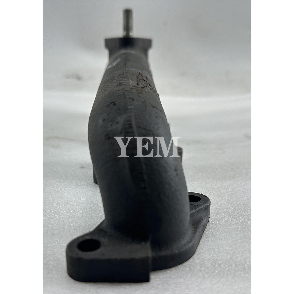 Used Exhaust Manifold 15401-12310 For Kubota V2203 Engine L4200 GL-400 T450 KL415 T430 B300B B300 S175 S130 1300D skid steer loader For Kubota