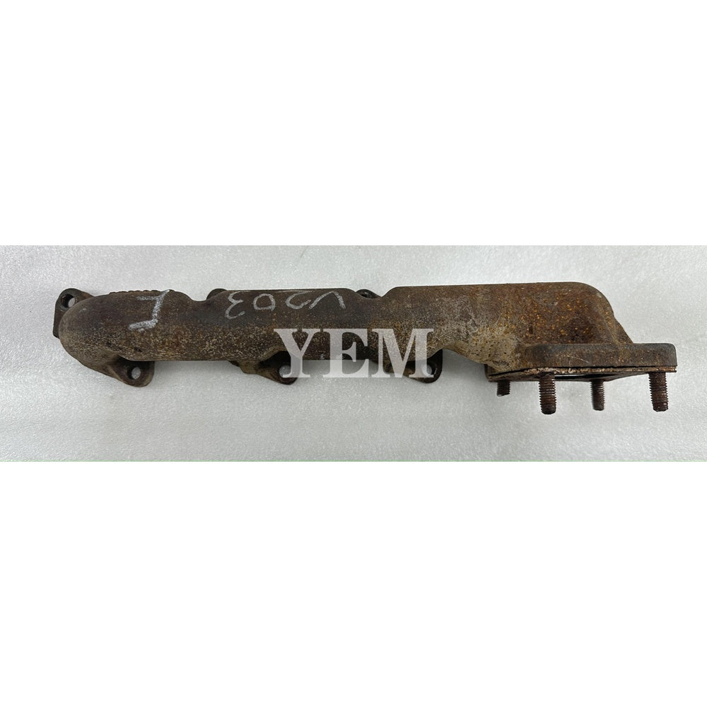 Used Exhaust Manifold 17377-12312 For Kubota V2203 Engine L4200 GL-400 T450 KL415 T430 B300B B300 S175 S130 1300D skid steer loader