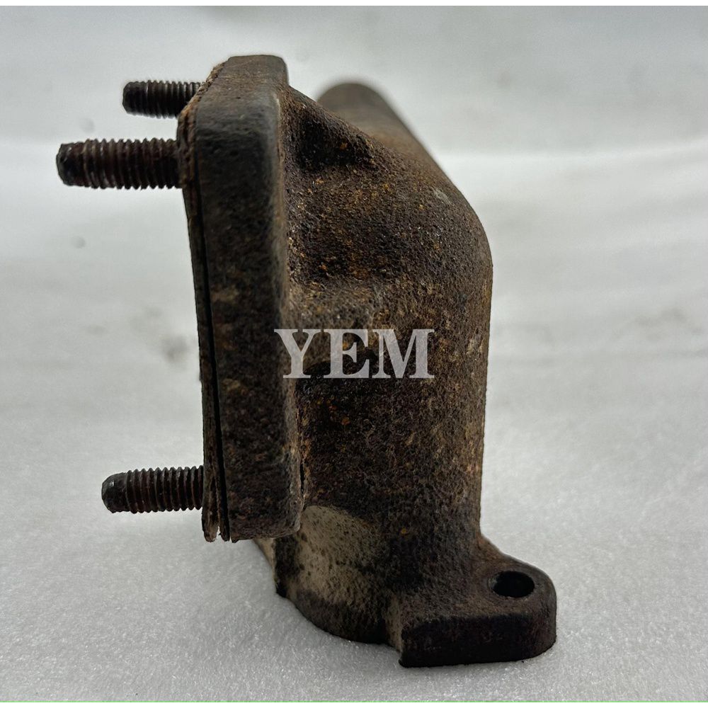 Used Exhaust Manifold 17377-12312 For Kubota V2203 Engine L4200 GL-400 T450 KL415 T430 B300B B300 S175 S130 1300D skid steer loader For Kubota