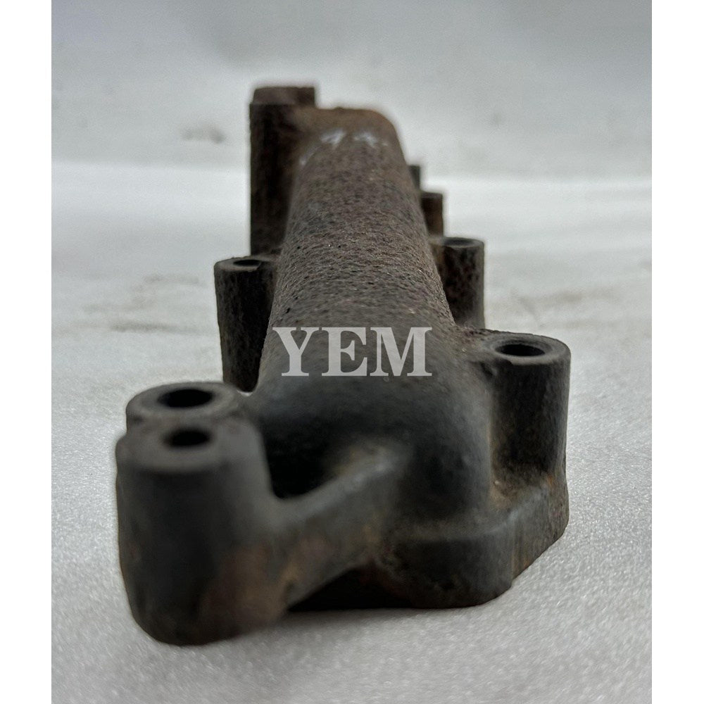 Used Exhaust Manifold For Yanmar 4TNV94 Engine AF650 tractor For Yanmar