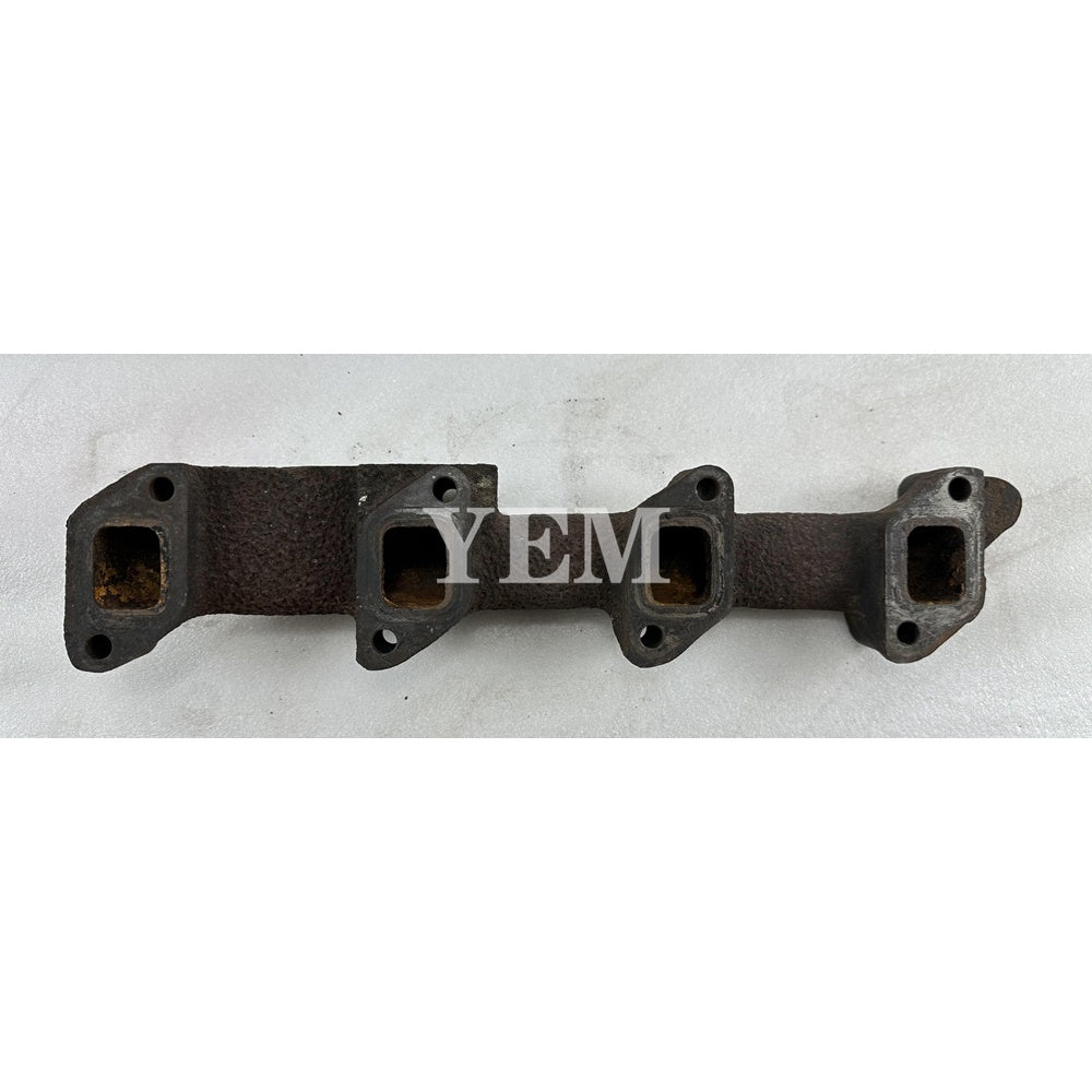 Used Exhaust Manifold For Yanmar 4TNV94 Engine AF650 tractor For Yanmar