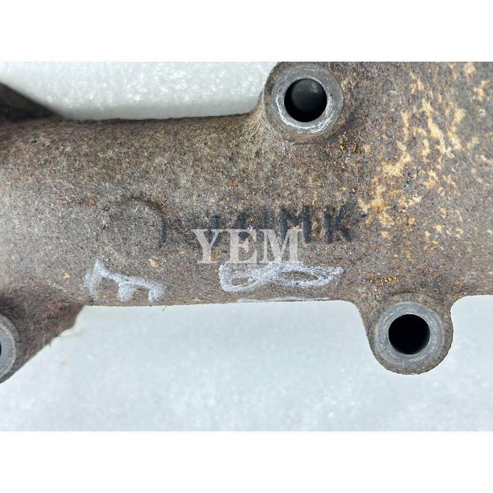 Used Exhaust Manifold For Yanmar 4TNE88 Engine AF342 1600 4700 4710 2050 skid steer loader For Yanmar