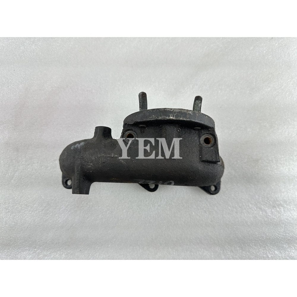 Used Exhaust Manifold 19024-12317 For Kubota D722 Engine BX1800 430 B7300 B74006215 F21D 5215 BX1870 GB14 tractor