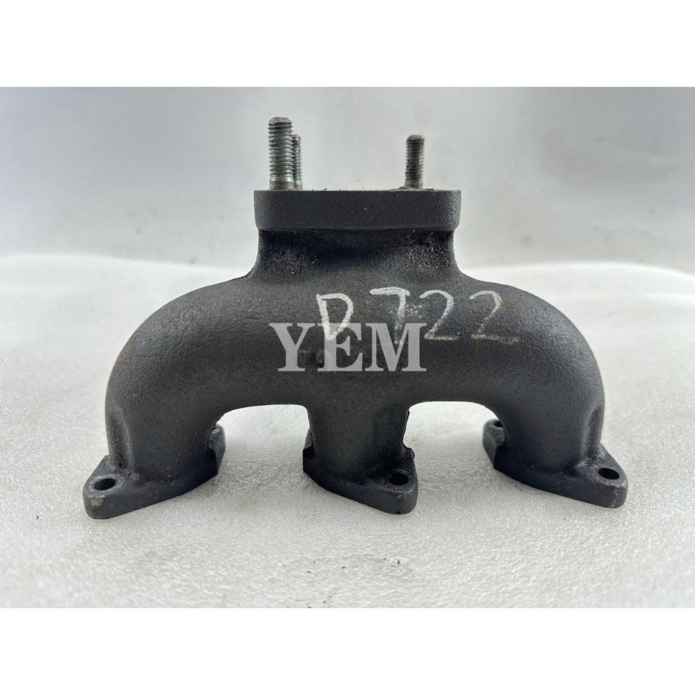 Used Exhaust Manifold For Kubota D722 Engine For Kubota