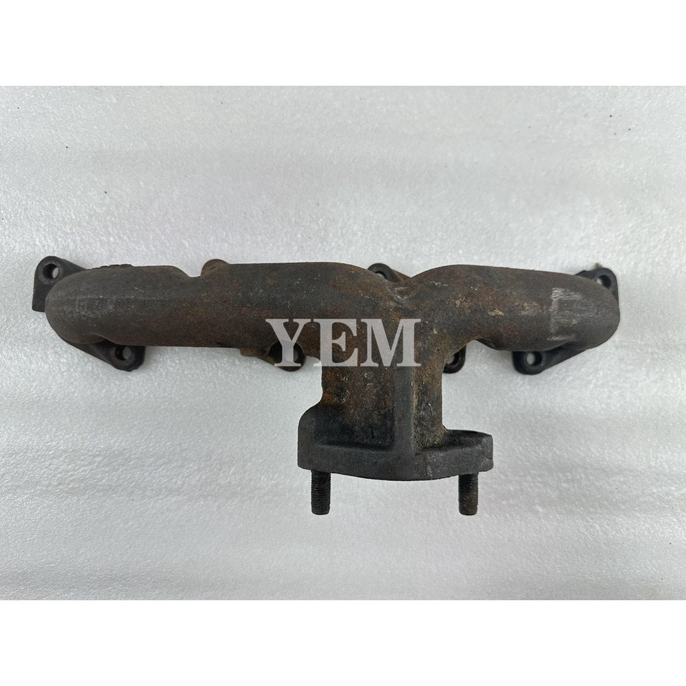 Used Exhaust Manifold 16661-12310 For Kubota V2203 Engine L4200 GL-400 T450 KL415 T430 B300B B300 S175 S130 1300D skid steer loader