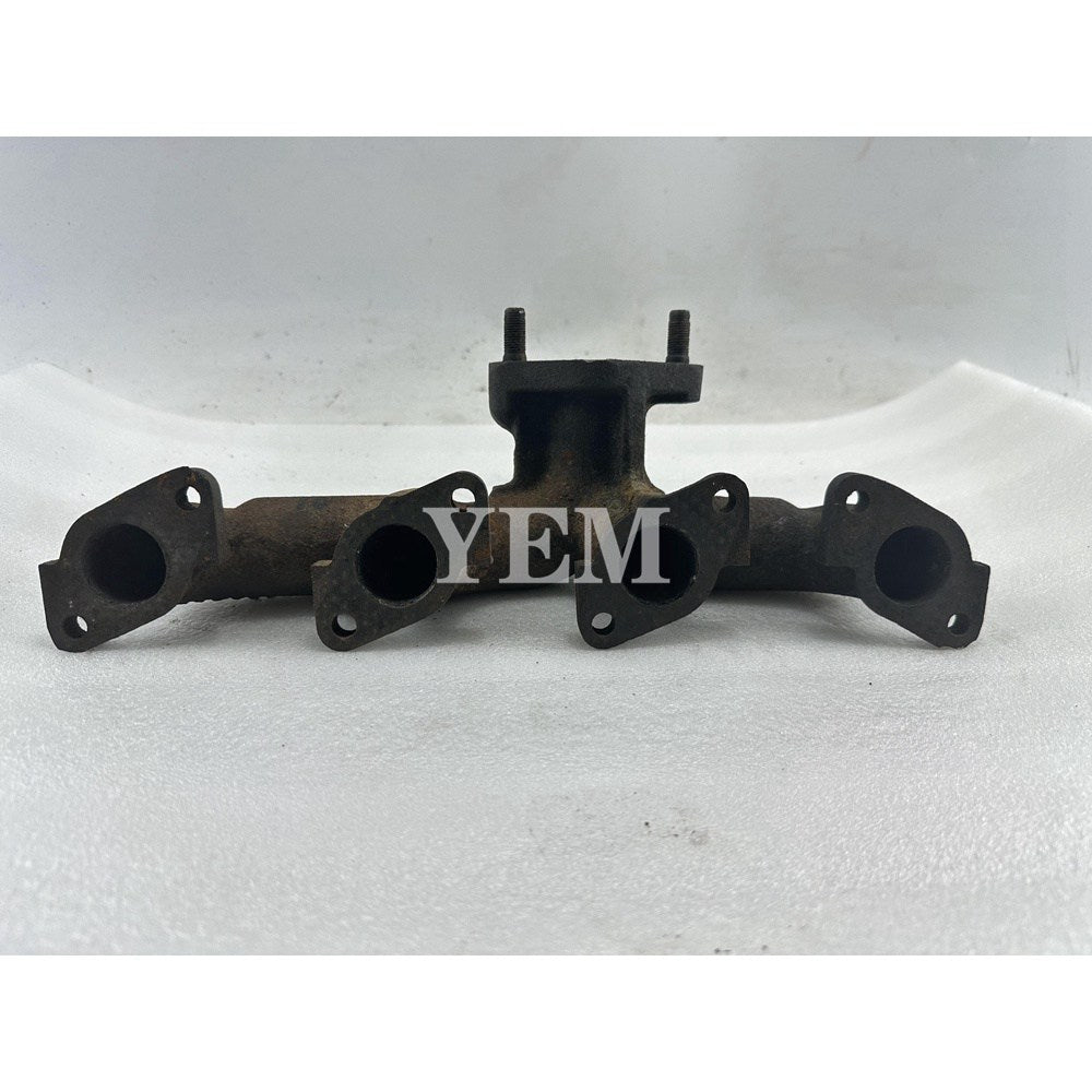 Used Exhaust Manifold 16661-12310 For Kubota V2203 Engine L4200 GL-400 T450 KL415 T430 B300B B300 S175 S130 1300D skid steer loader For Kubota