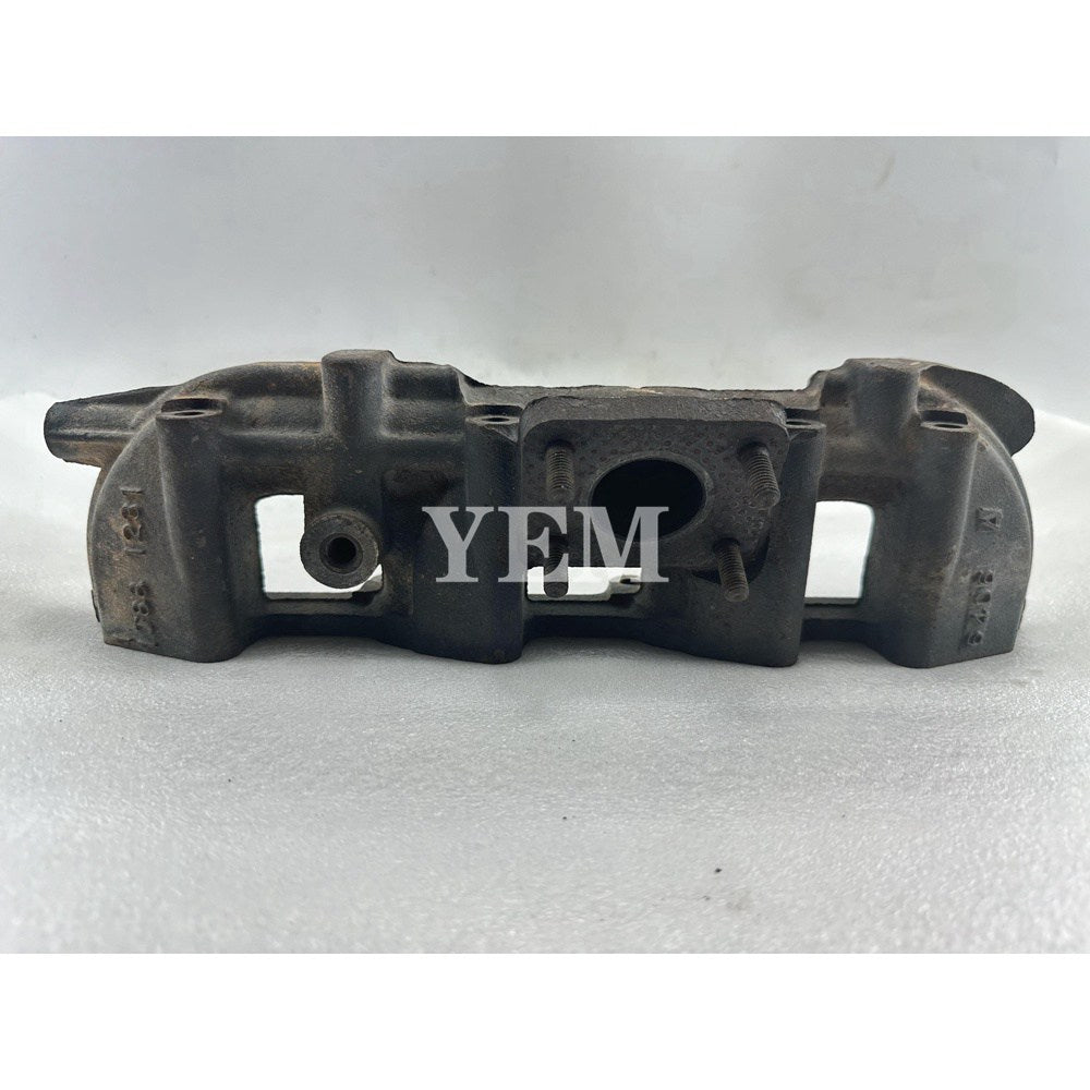 Used Exhaust Manifold For Kubota V2403 Engine M5660SU L5030 MX5000 tractor For Kubota