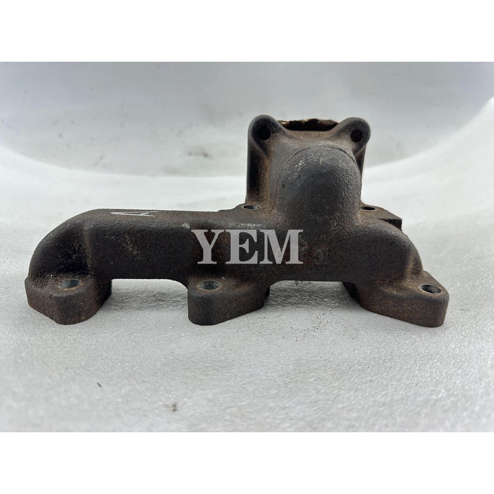 Used Exhaust Manifold For Mitsubishi L3E Engine For Mitsubishi